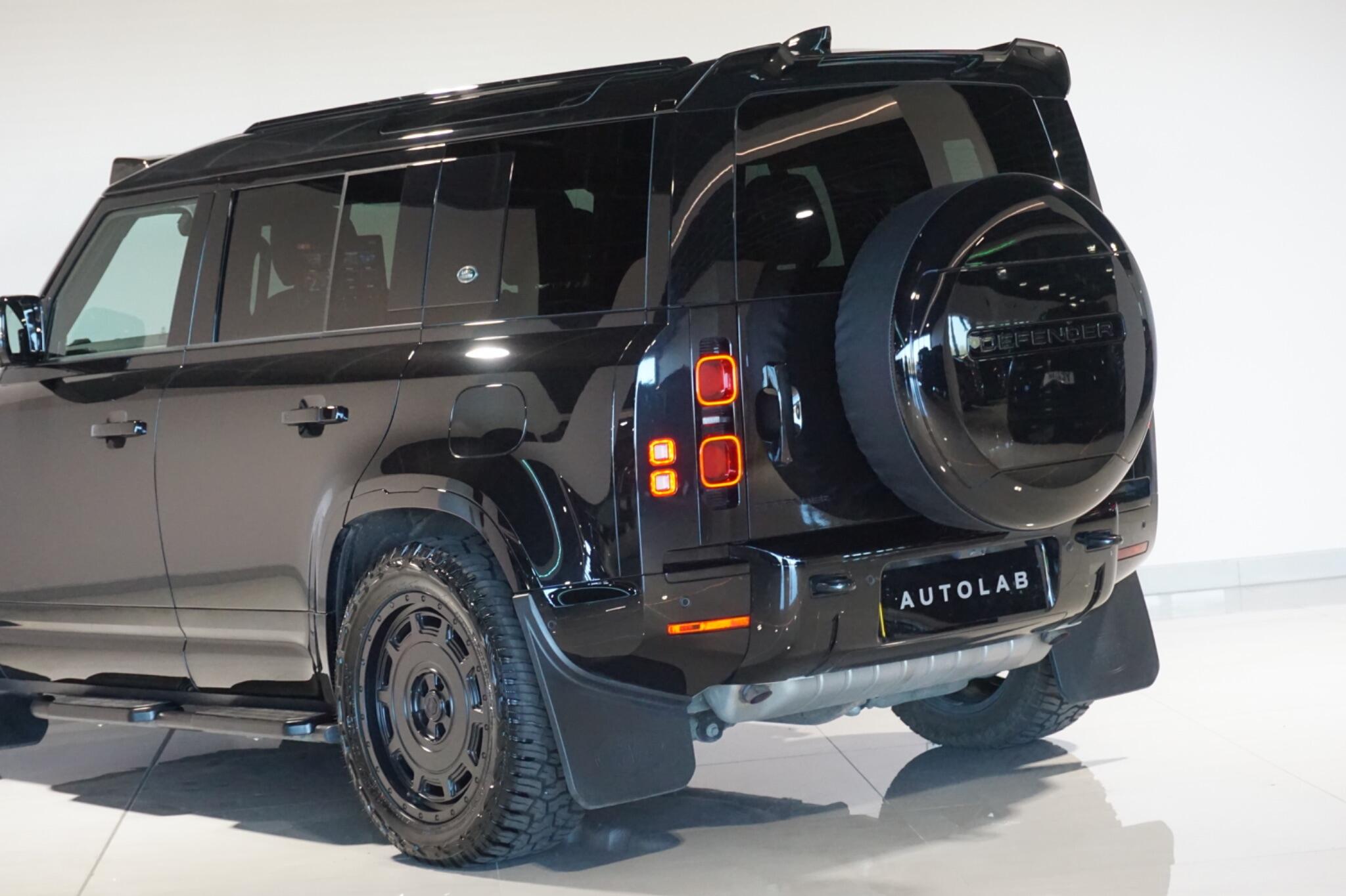 Land Rover Defender 110 2.0 P400e 15.4kWh X-Dynamic S SUV 5dr Petrol Plug-in Hybrid Auto 4WD Euro 6 (s/s) (404 ps)